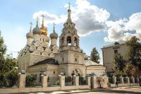  从地铁站Kropotkinskaya到Golutvin的Mirlikisky的圣尼古拉斯教堂