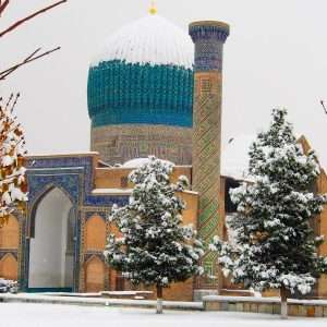 НОВОГОДНИЕ ПРИКЛЮЧЕНИЯ НА ВОСТОКЕ